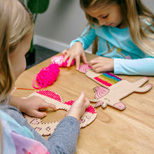 Load image into Gallery viewer, Seedling Shaped Loom Friends