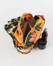 Load image into Gallery viewer, Dopp Kit / Orange Tree