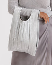 Load image into Gallery viewer, NEW! Pleated Baggu / Chrome Metallic