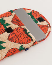 Load image into Gallery viewer, Puffy Laptop Sleeve / Strawberry 16" (Large)