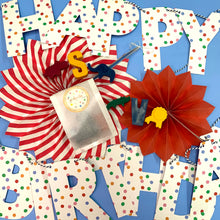 Load image into Gallery viewer, Personalised Initial Letter Crayon Party Favor Bag (min. order of 8 packs)