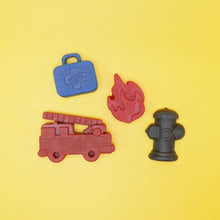 Load image into Gallery viewer, Fire Engine Crayon Set