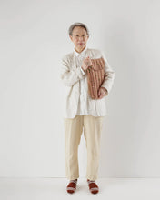 Load image into Gallery viewer, Puffy Laptop Sleeve / Trippy Swirl Salmon 16" (Large)