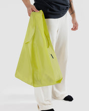 Load image into Gallery viewer, Standard Baggu / Lemon Curd
