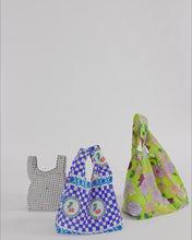 Load and play video in Gallery viewer, Standard Baggu / Cherry Tile
